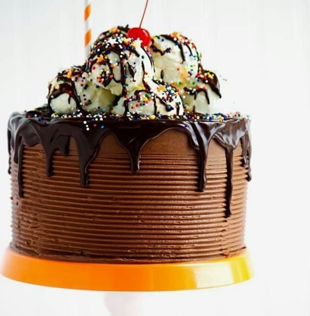Cake Me - Logo
