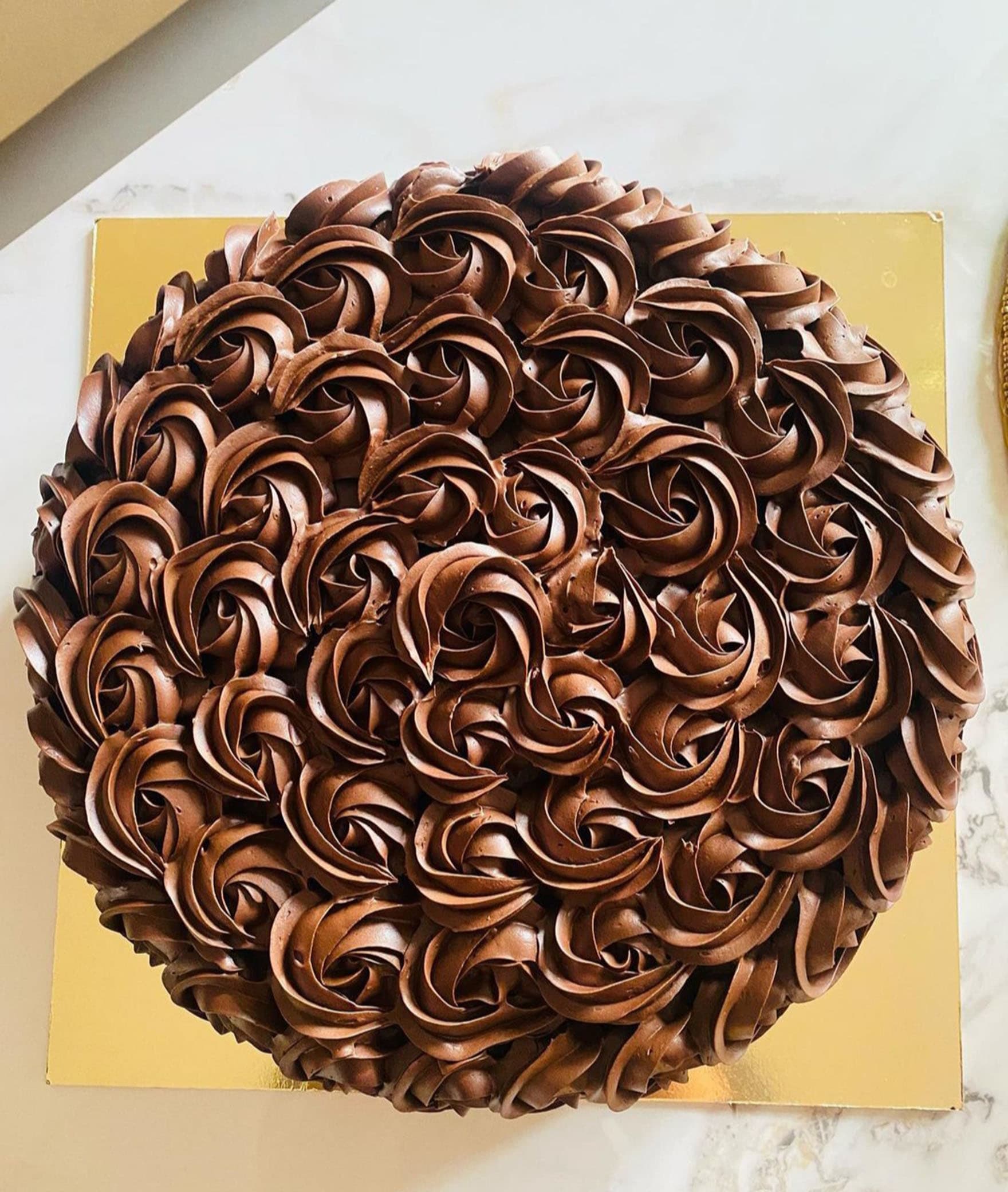 Cake Me Away - Logo