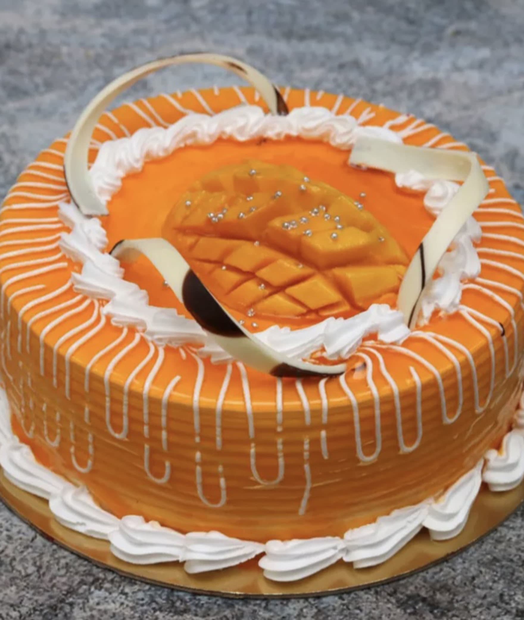 Cake N Walkerss - Logo