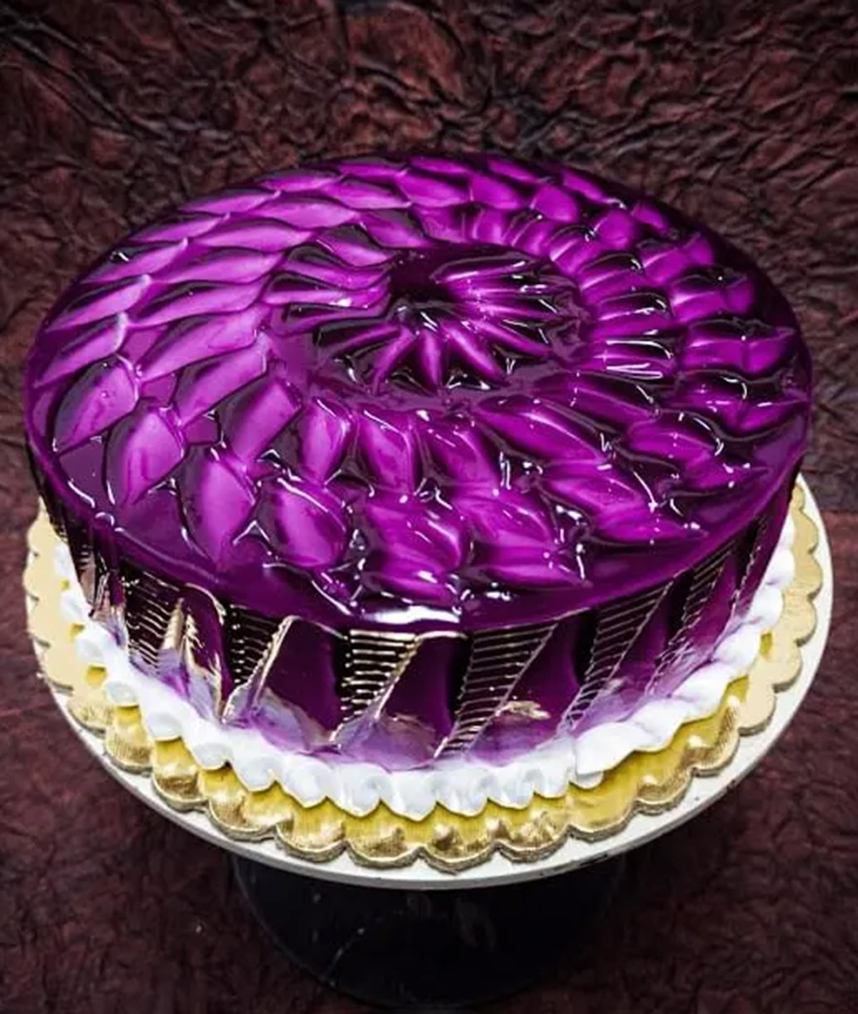 Cake Raj Bakery - Logo