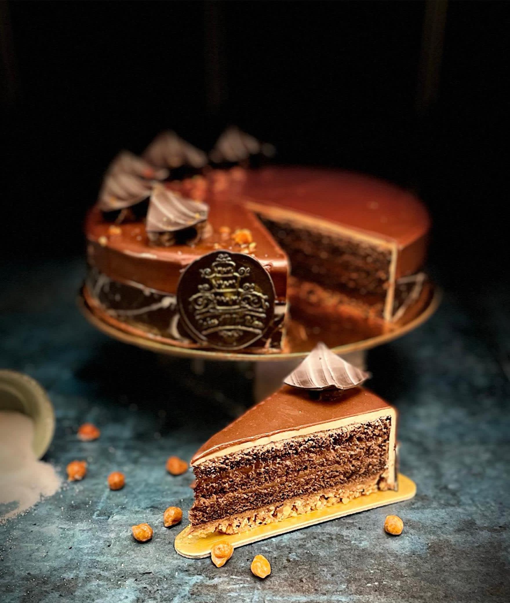 Cakes All The Way - Logo