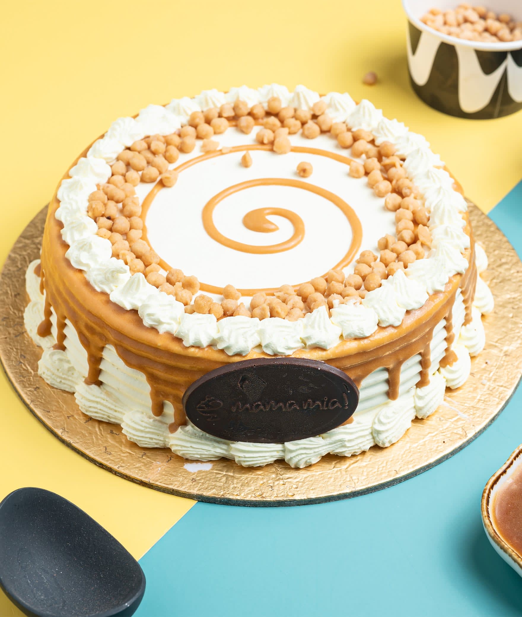 Cakes by Mama Mia! - Logo