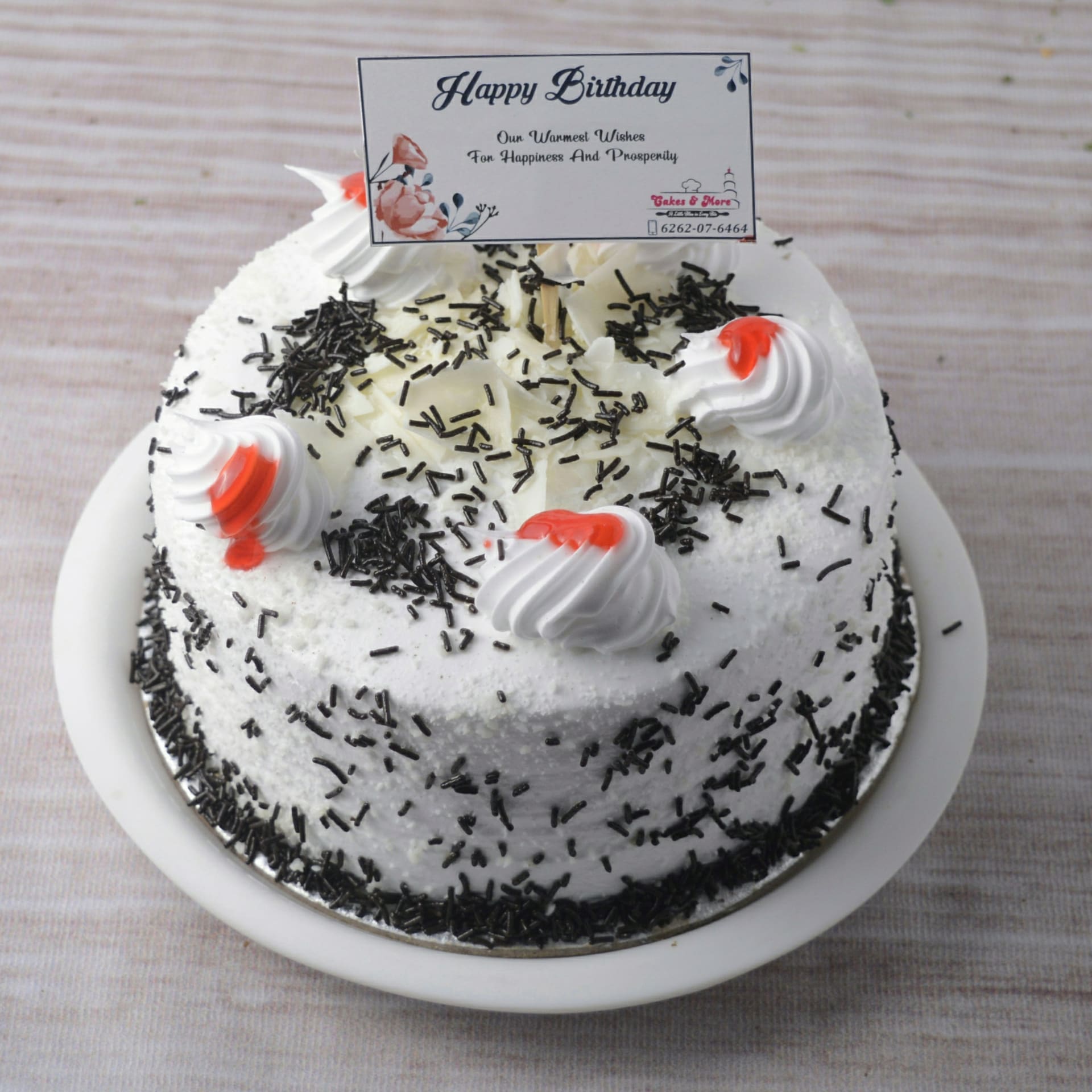 Cakes & More - Logo