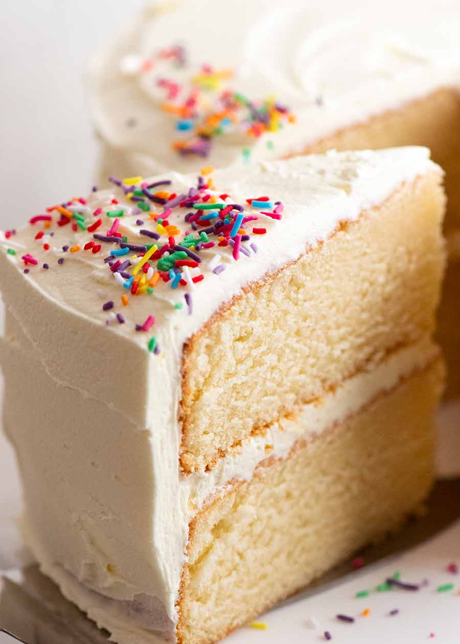 Cakes Shakes N More - Logo