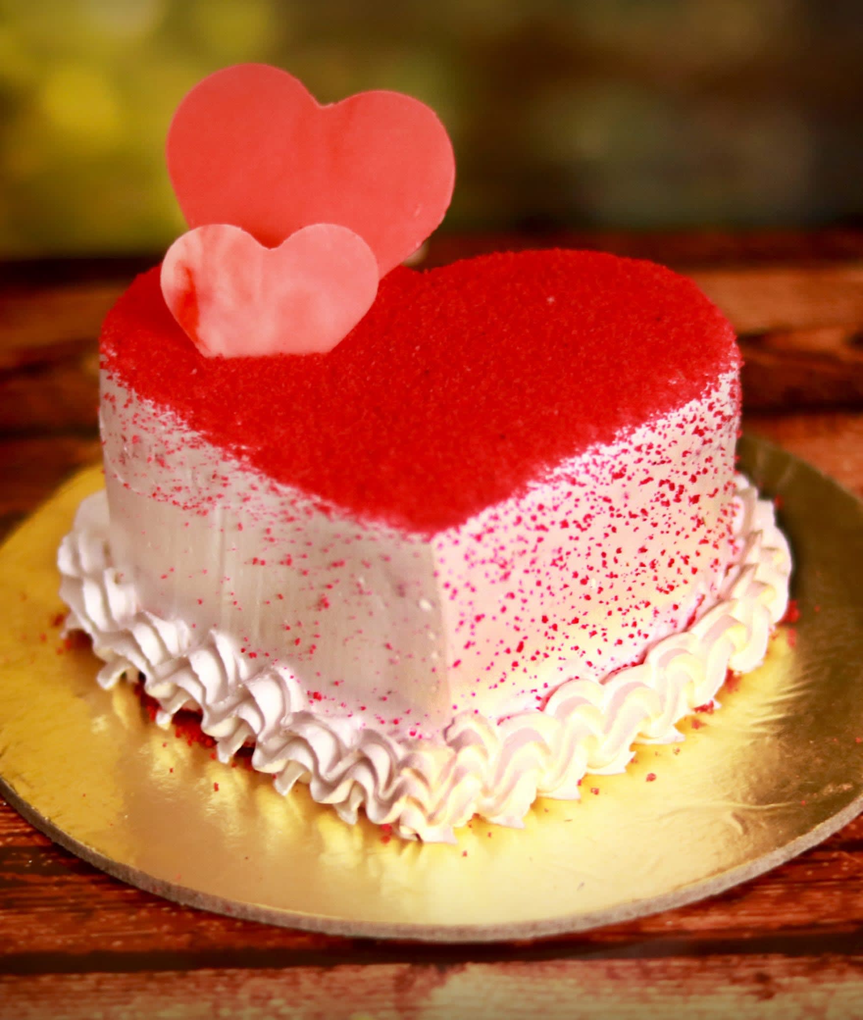 Cake Studio-100% Veg - Logo