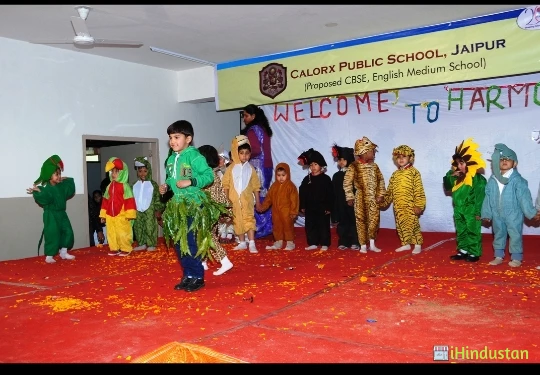 Calorx Public School - Logo