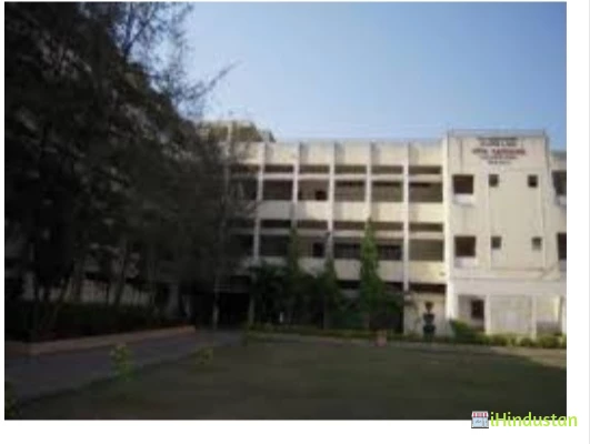 Camp Education Society's Dr. Arvind B.Telang Senior Col - Logo