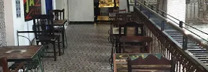 Candies, Union Park - Logo