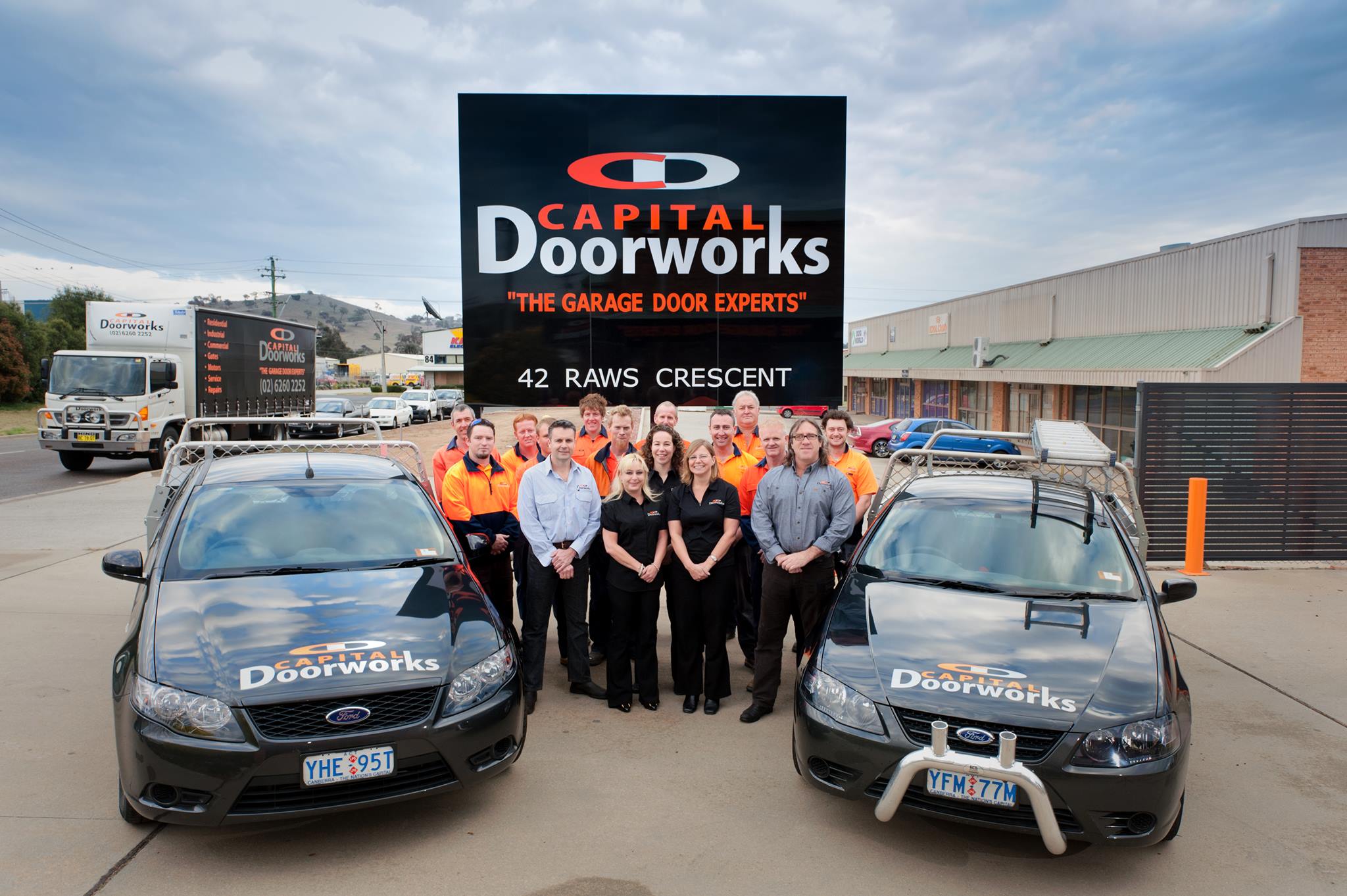 Capital Doorworks Hume - Logo