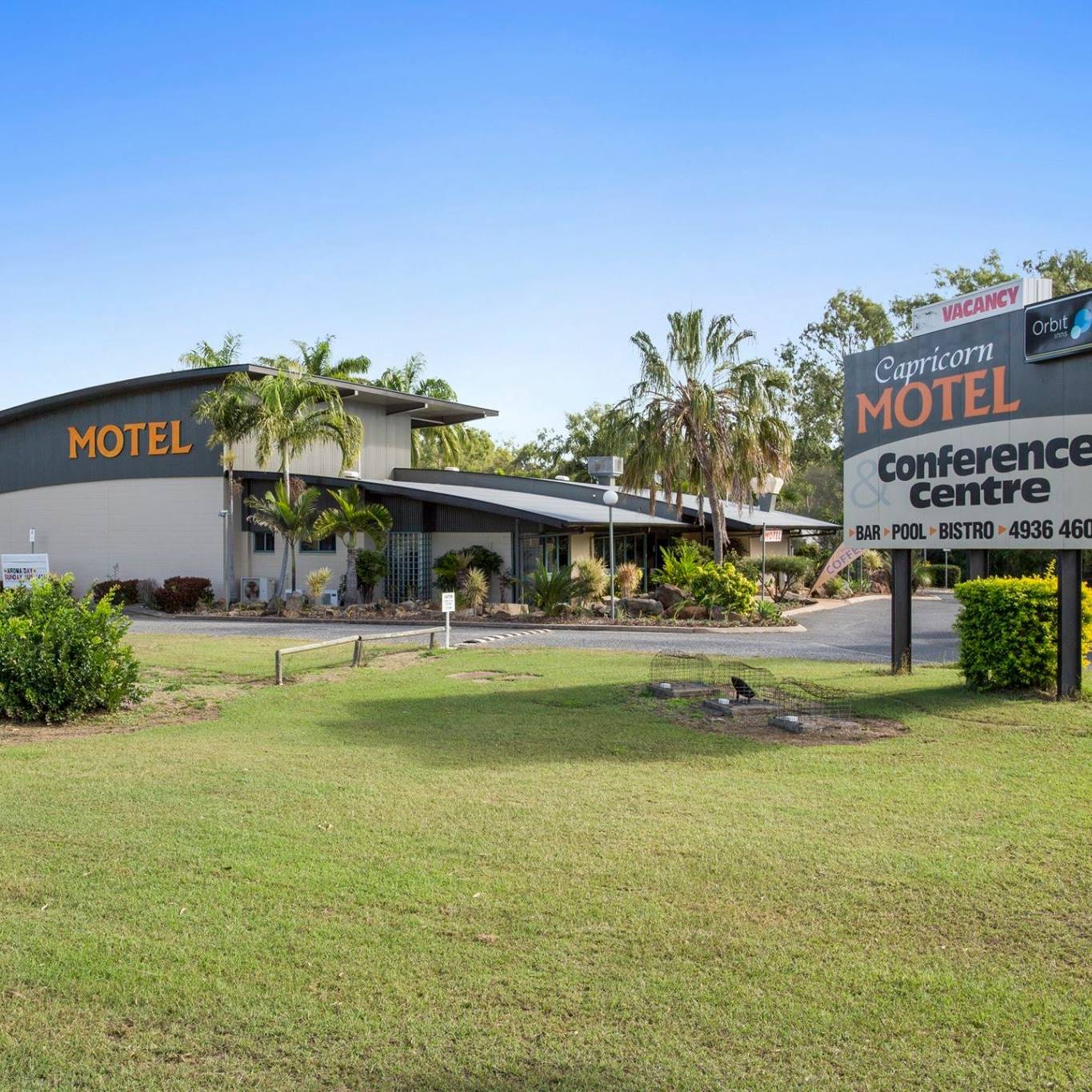 Capricorn Motel & Conference Centre - Logo