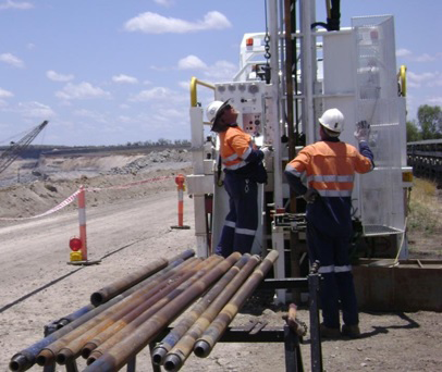 Cardno Ullman & Nolan Environmental & Geotechnical Engi - Logo