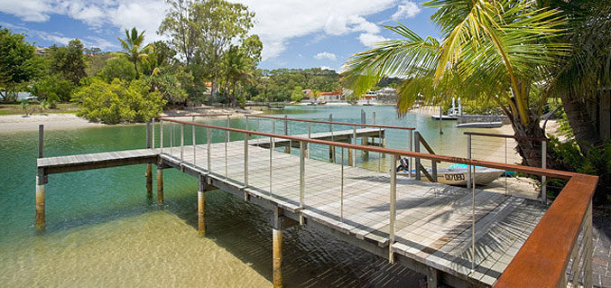 Caribbean Noosa Apartments - Logo