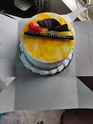 Carlos Cake Cafe - Logo