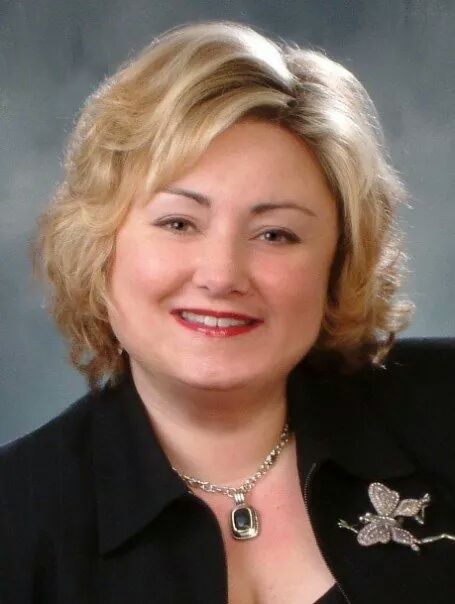 Carolyn Thomson - Right at Home Realty Inc., Brokerage - Logo