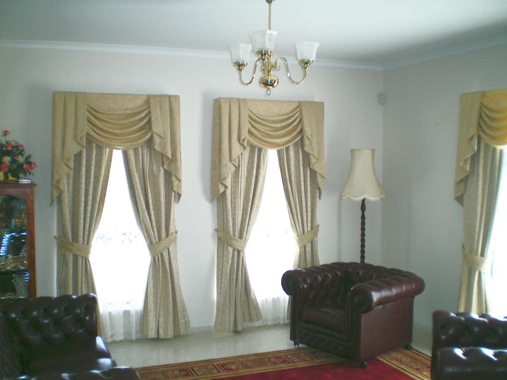 Cawley Curtains and Blinds - Logo