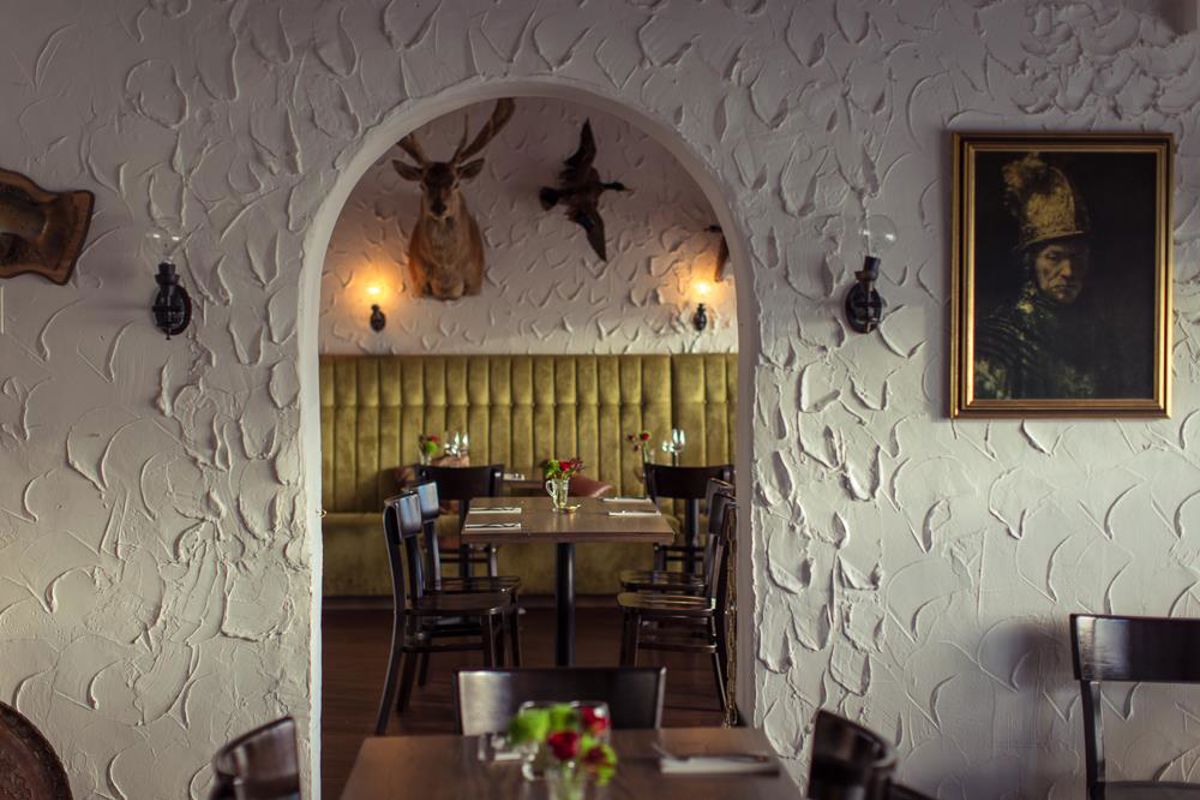 Cazador Restaurant & Delicatessen - Logo