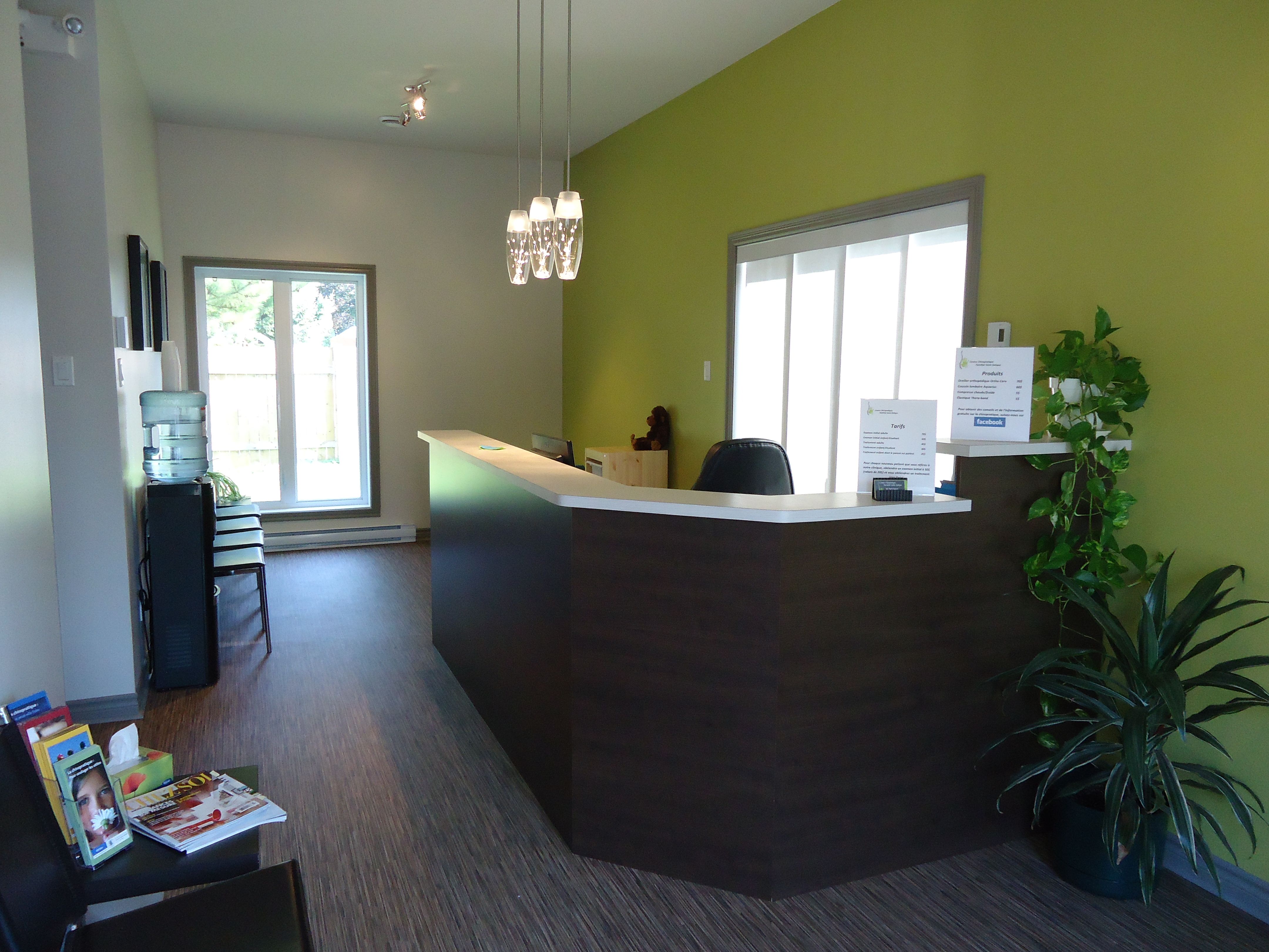 Centre Chiropratique Familial Saint-Zotique - Logo