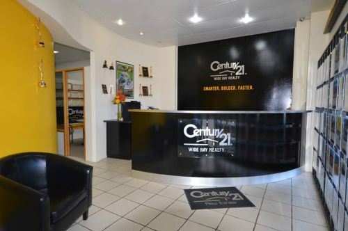 Century 21 Wide Bay Realty - Logo