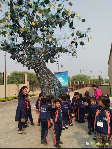 Chalk n Duster - playgroup/ preschool in Mansarovar jai - Logo