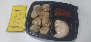 Chalte Firte Momos & Special Food - Logo