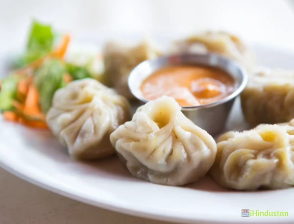 Chalte Firte Momos & Special Foods - Logo
