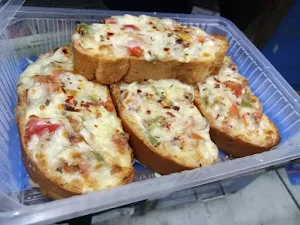 Chalte Firte Momos & Special Foods - Cover photo