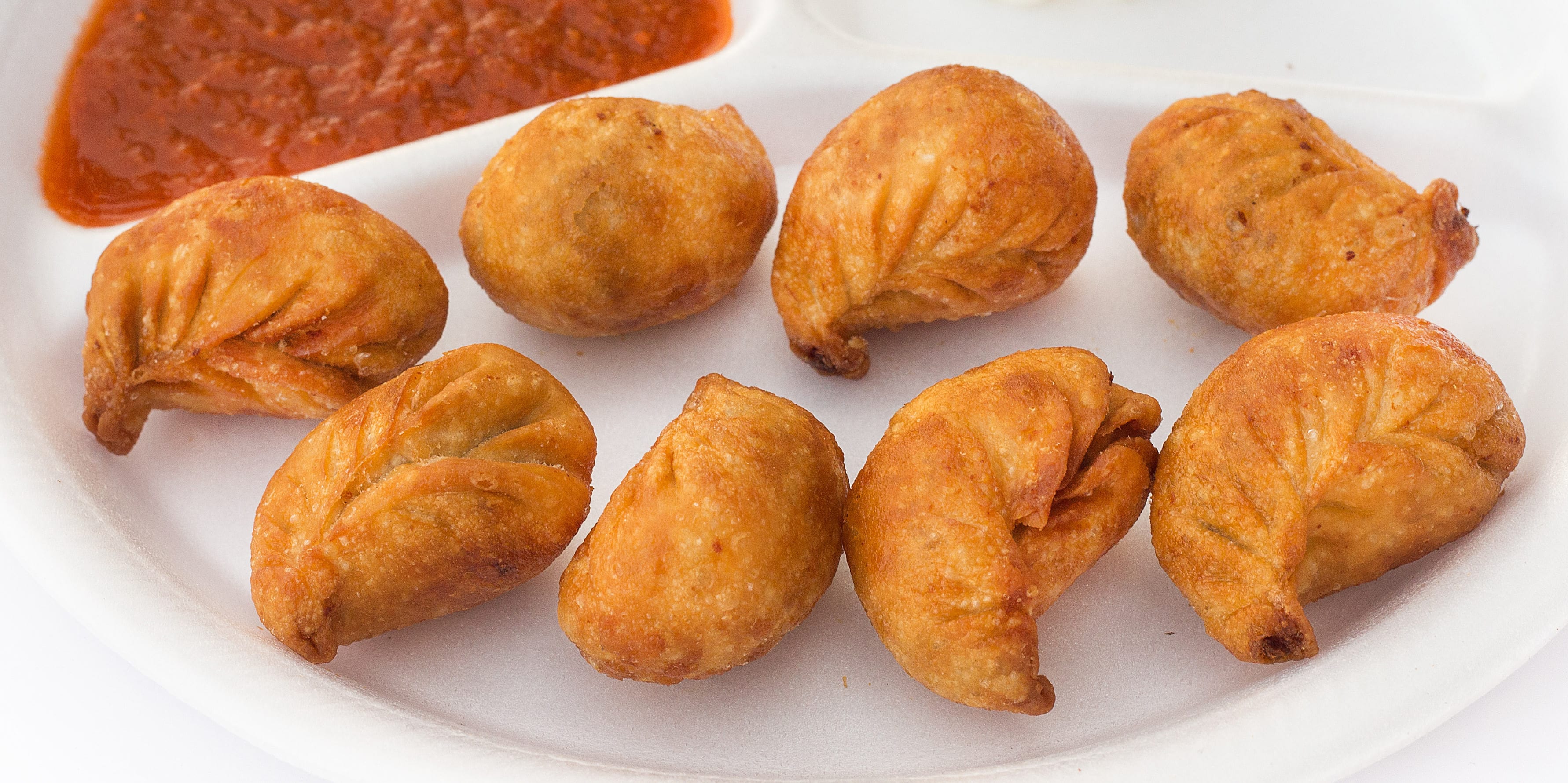 Chalte Firte Momos & Special Foods - Logo
