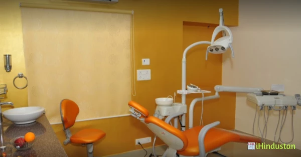 Chandran Dental Clinic - Logo