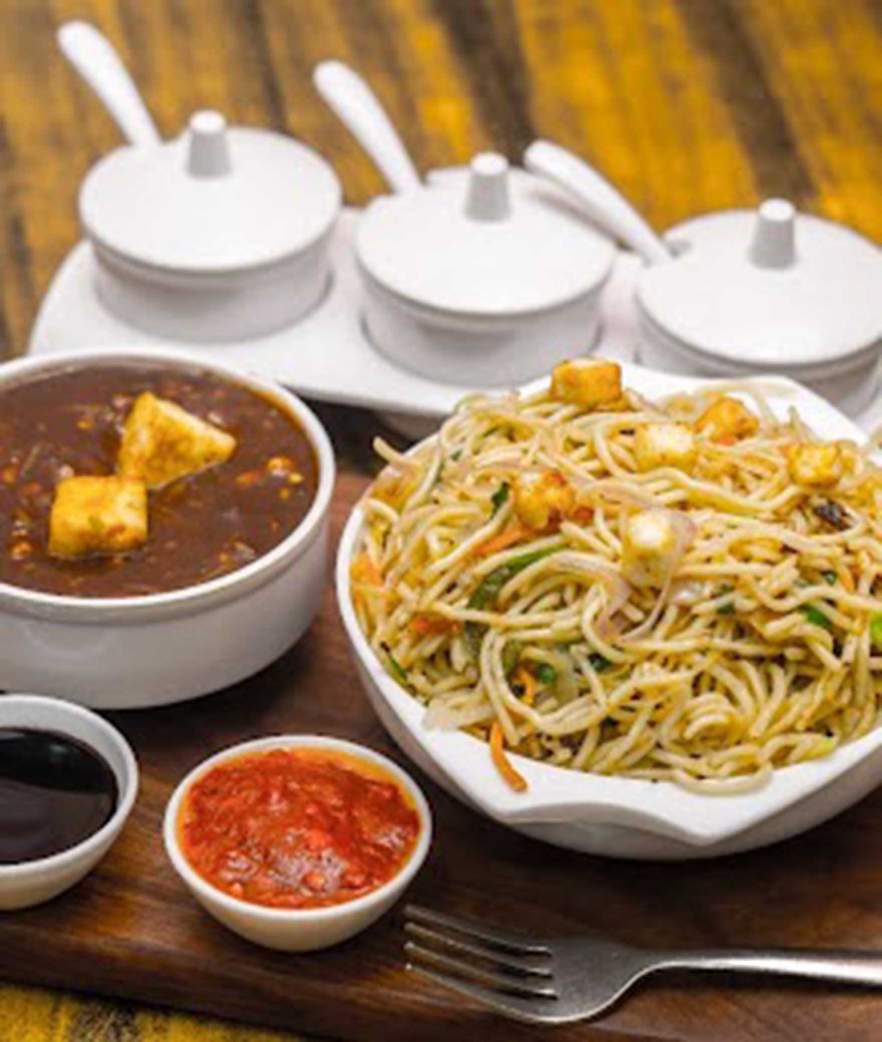 Chang's Kitchen - Logo