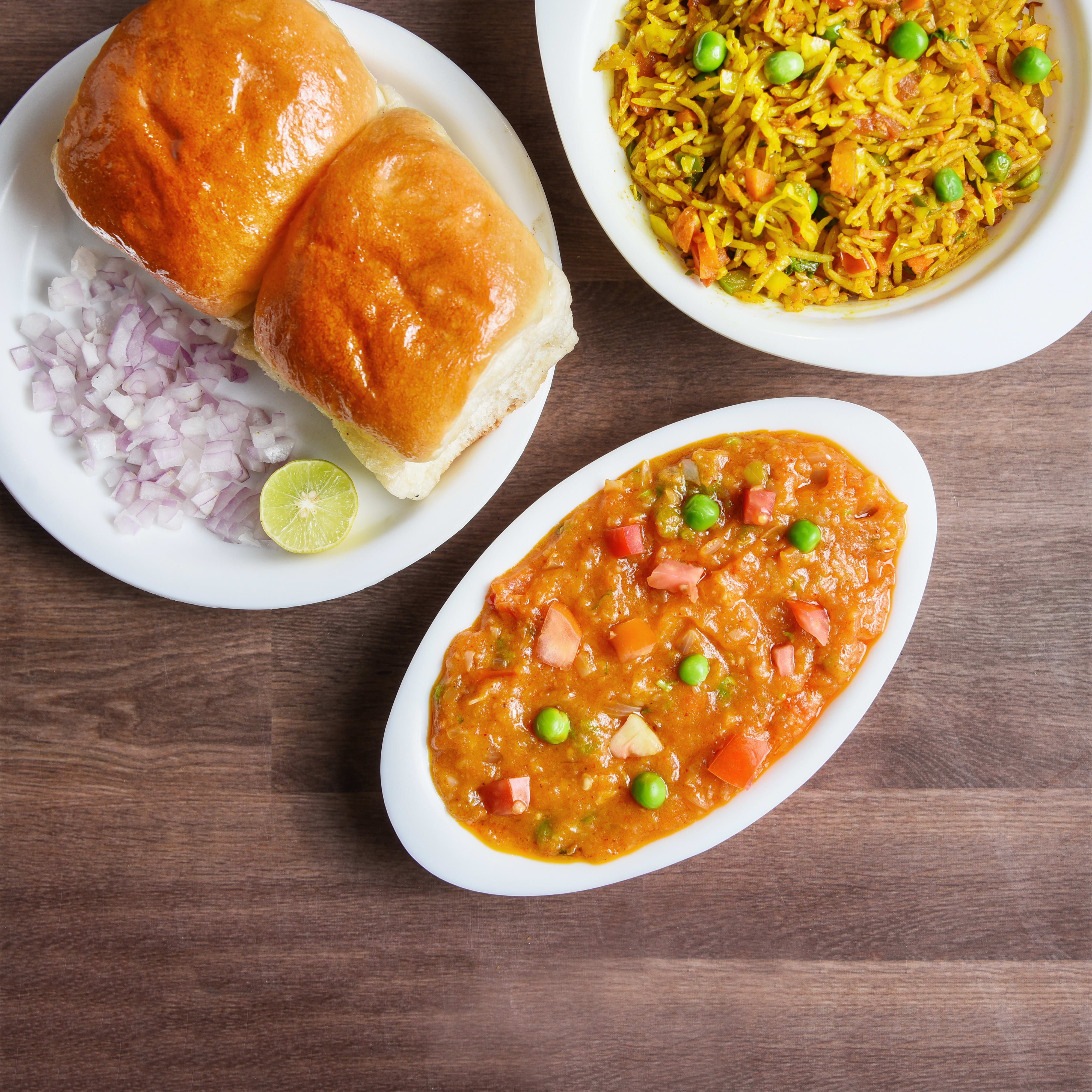 Charmi Fast Food - Logo