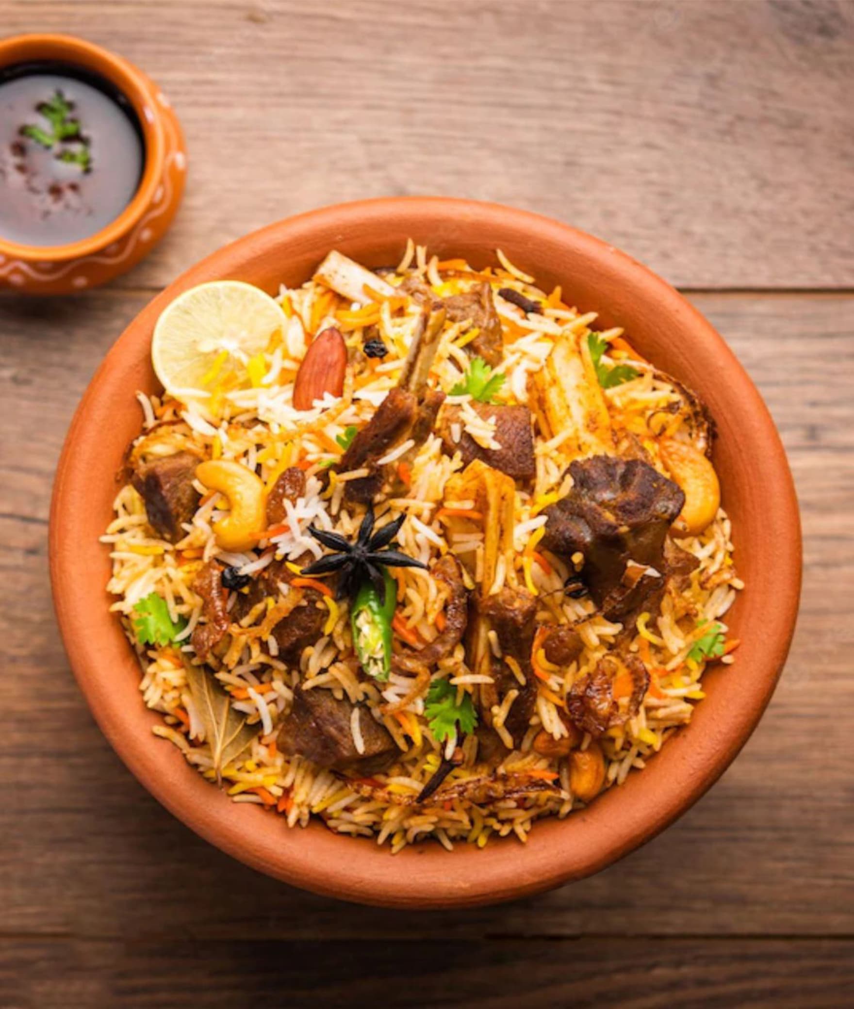 CHAR MINAR BIRYANI (TM) - Logo