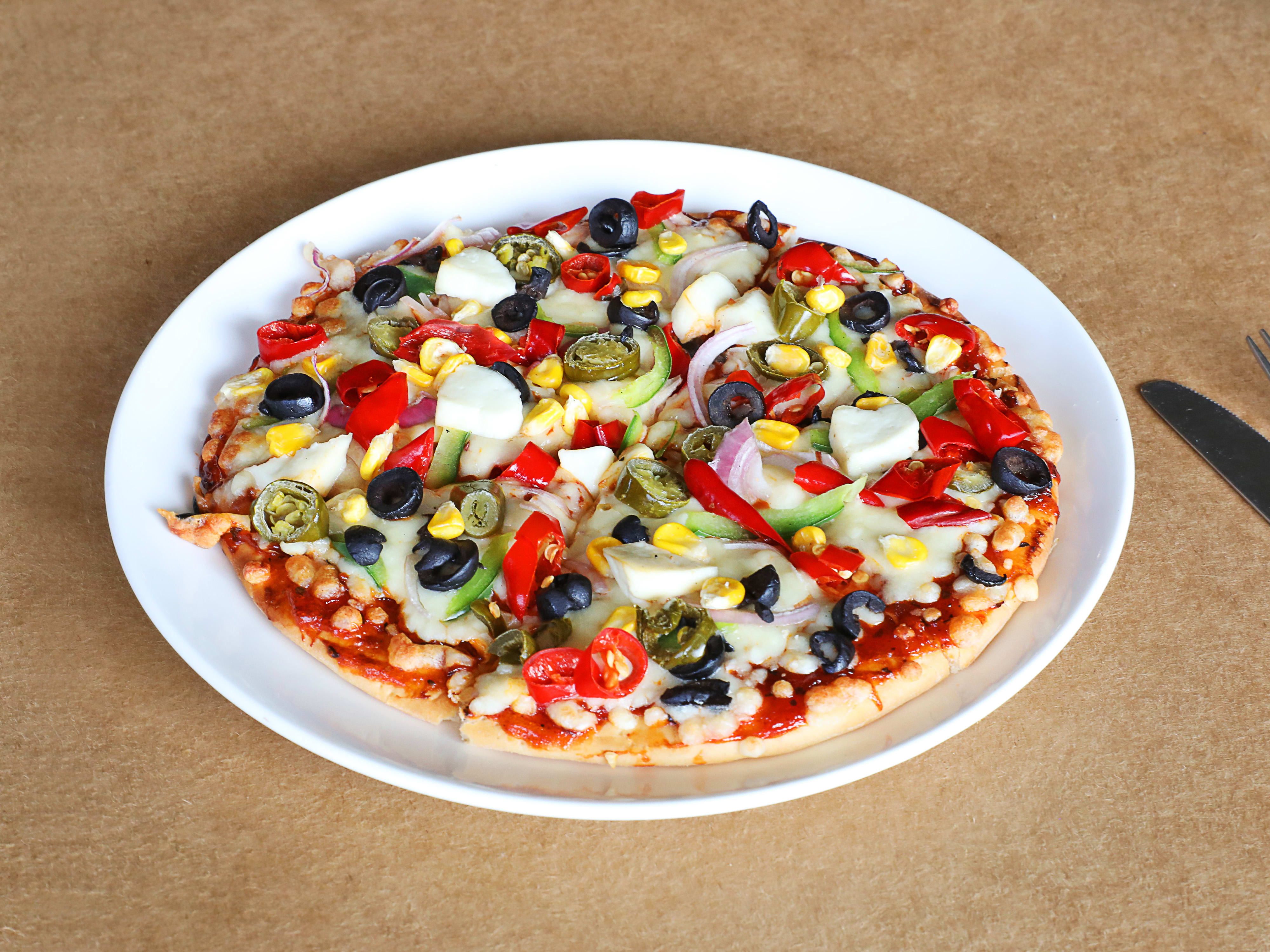 CHEESY PIZZA - Logo