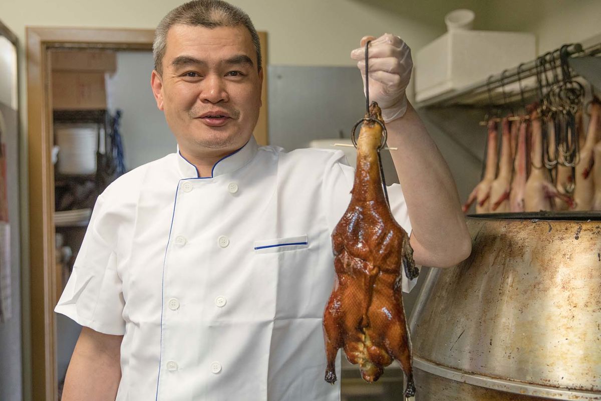 Chef Dong - Logo