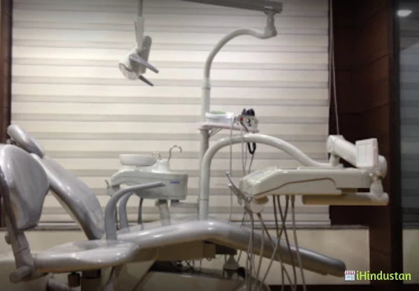 Chhabarias Oral Maxillofacial Surgery & Dental Clinic - Logo