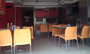 Chicken Corner - Logo