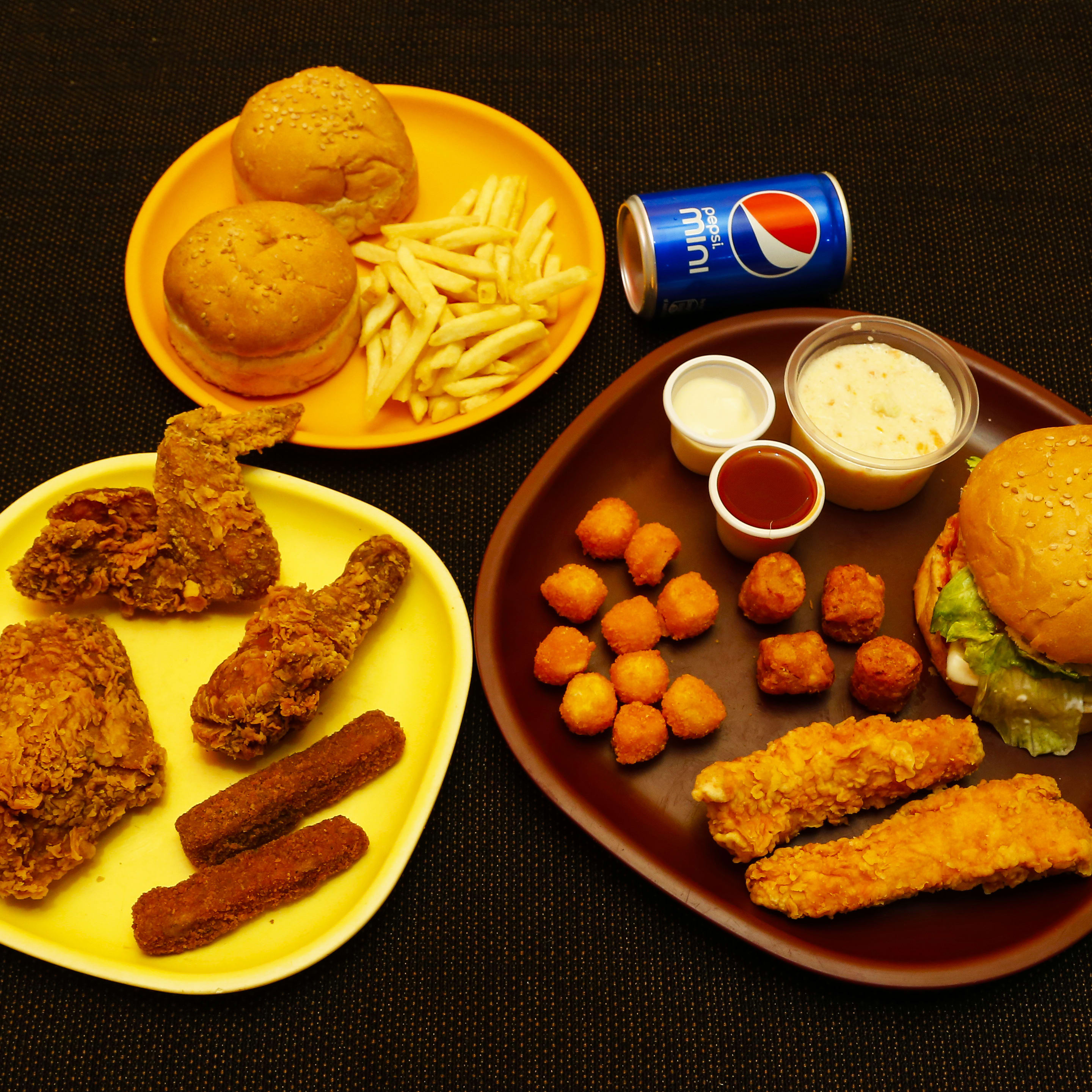 Chic POP Fried Chicken - Logo
