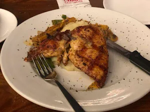 Chili's Grill & Bar - Logo