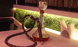 Chill-Um Cafe - Logo