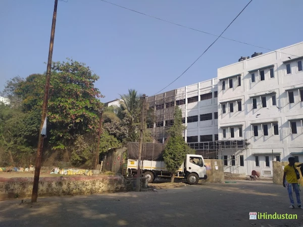 CHM College Campus - Logo