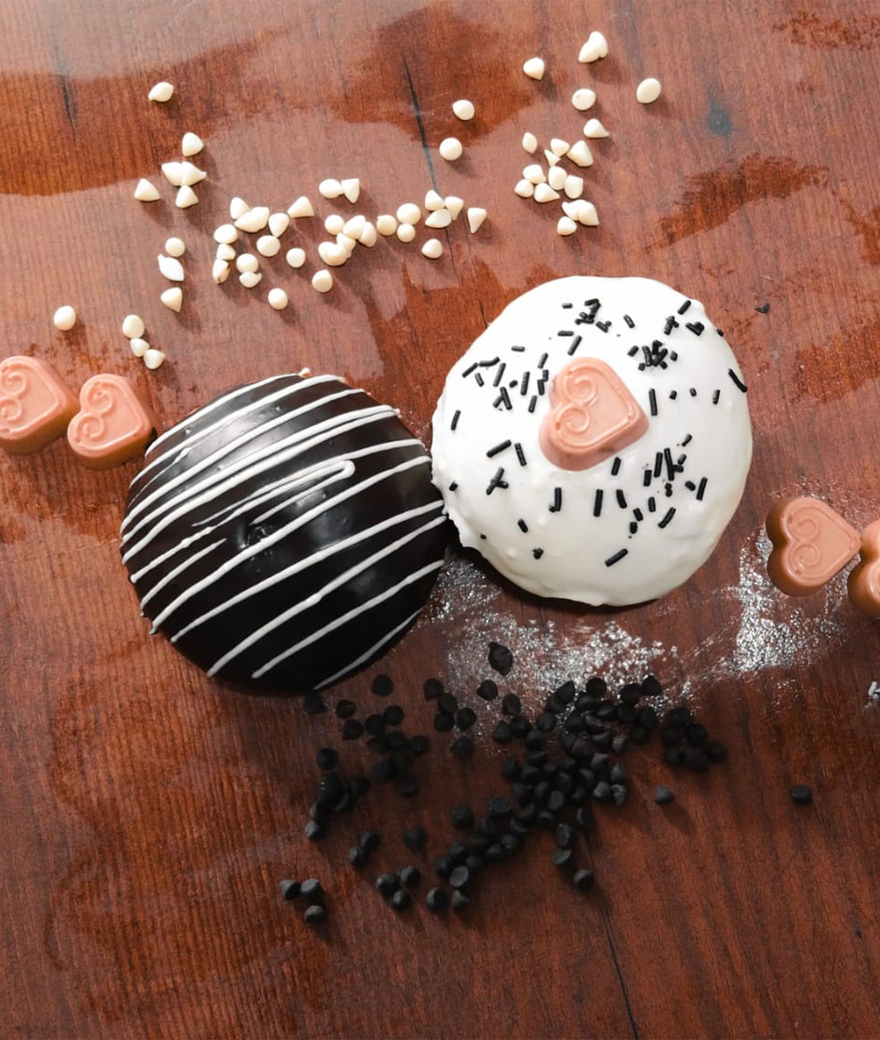 Chocolates & Doughnuts - Logo