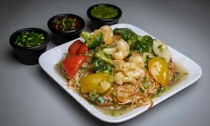 Chow Kitchen - Logo