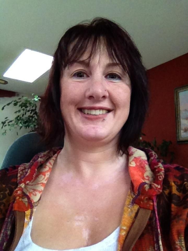Christine Nickerson - Skinny Fiber - Logo