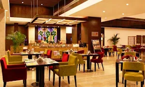 Citrus Cafe - Lemon Tree Hotel - Logo