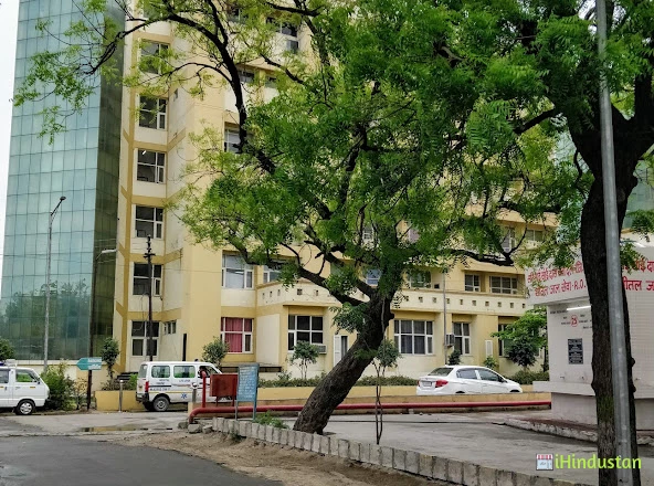CIVIL HOSPITAL - Logo