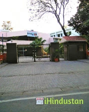 C L Aggarwal D.A.V Model School 4.4 (23) - Logo