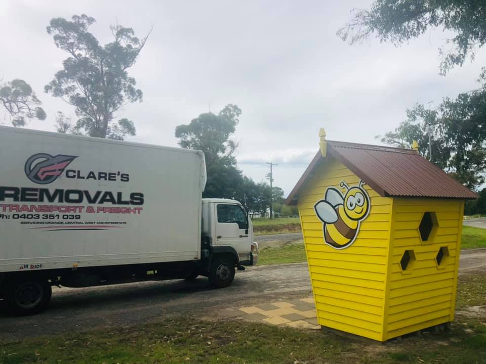 Clare's Removals - Logo