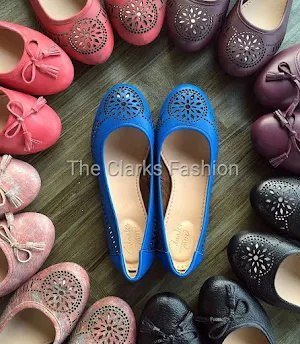 Clarks - Logo