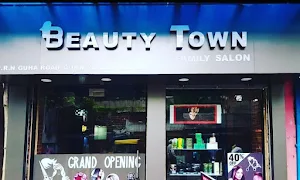 CLEAN And CUT Family Salon - Logo
