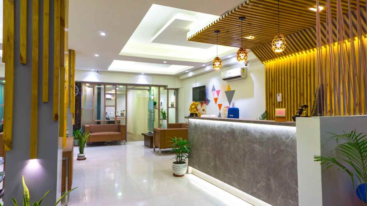 Clinics - Cover photo