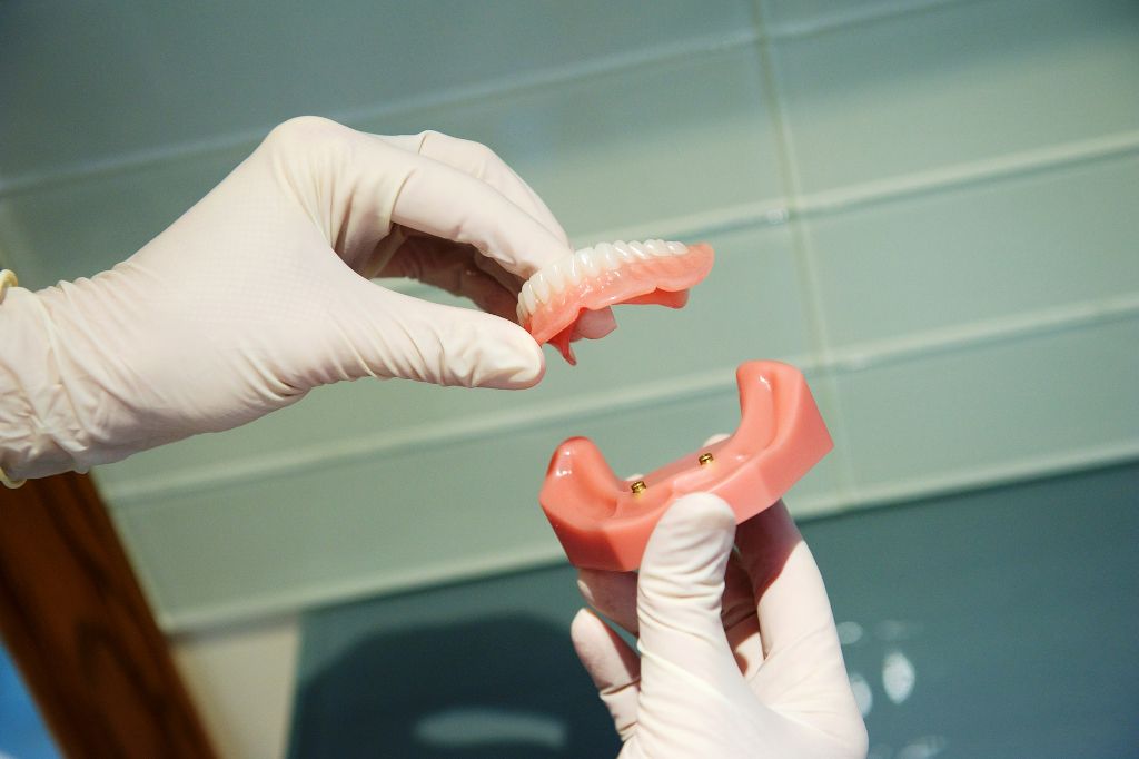 Clinique De Denturologie Solutions Sourire - Cover photo